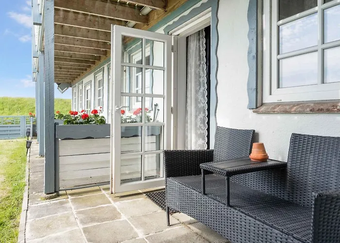 In The First Row To The Water *