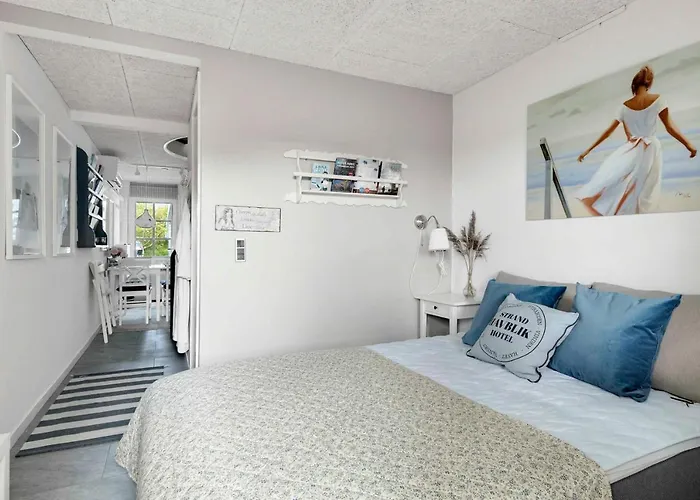 In The First Row To The Water Appartamento Dannemare