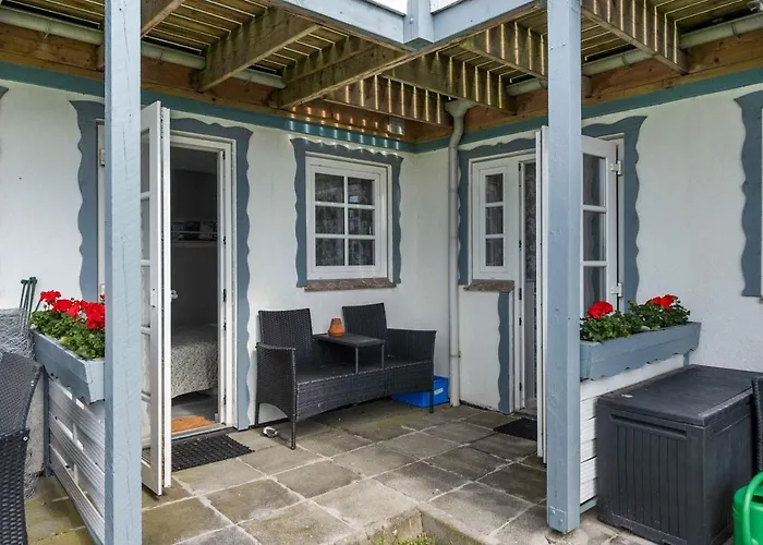 Appartement In The First Row To The Water